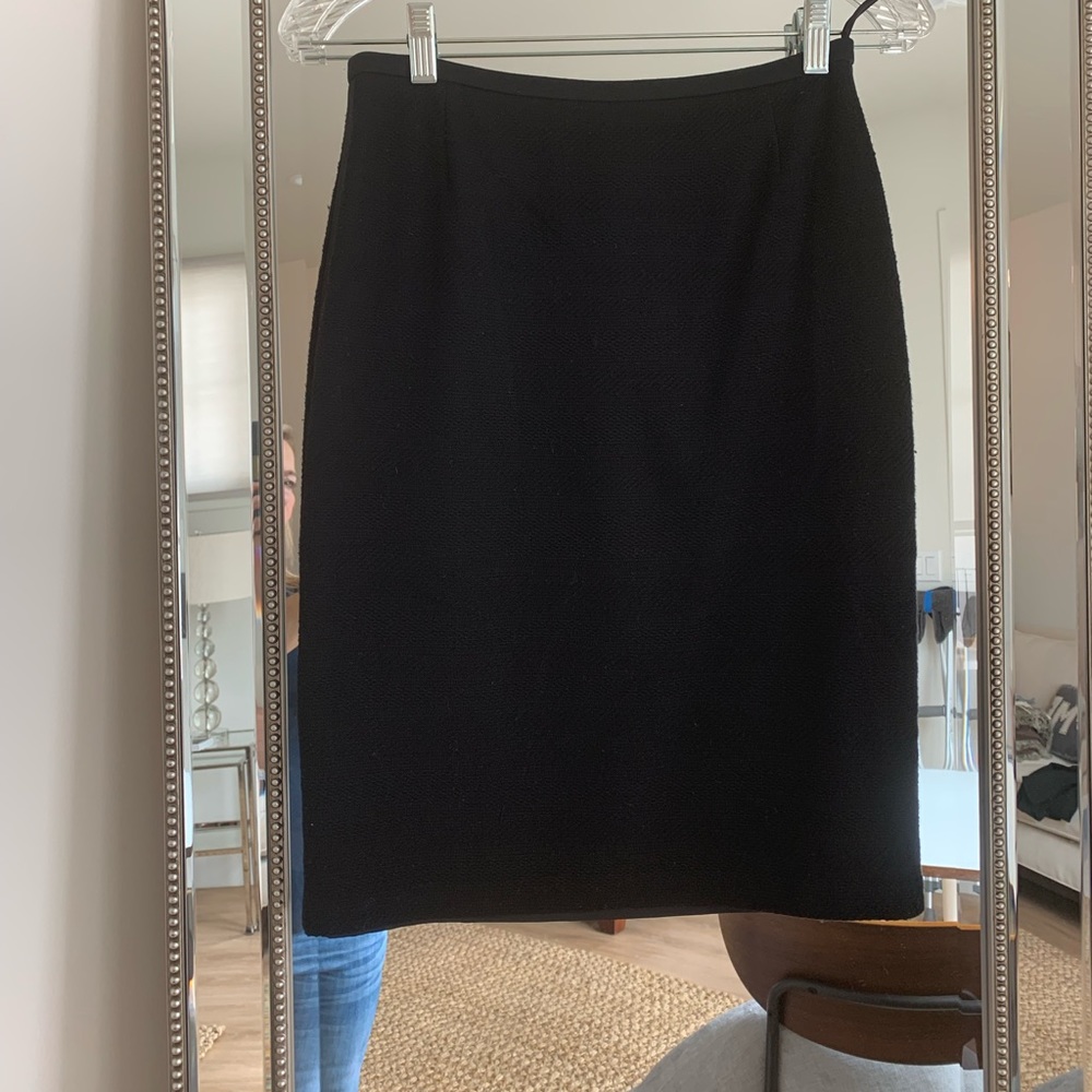 Hugo Boss black wool skirt